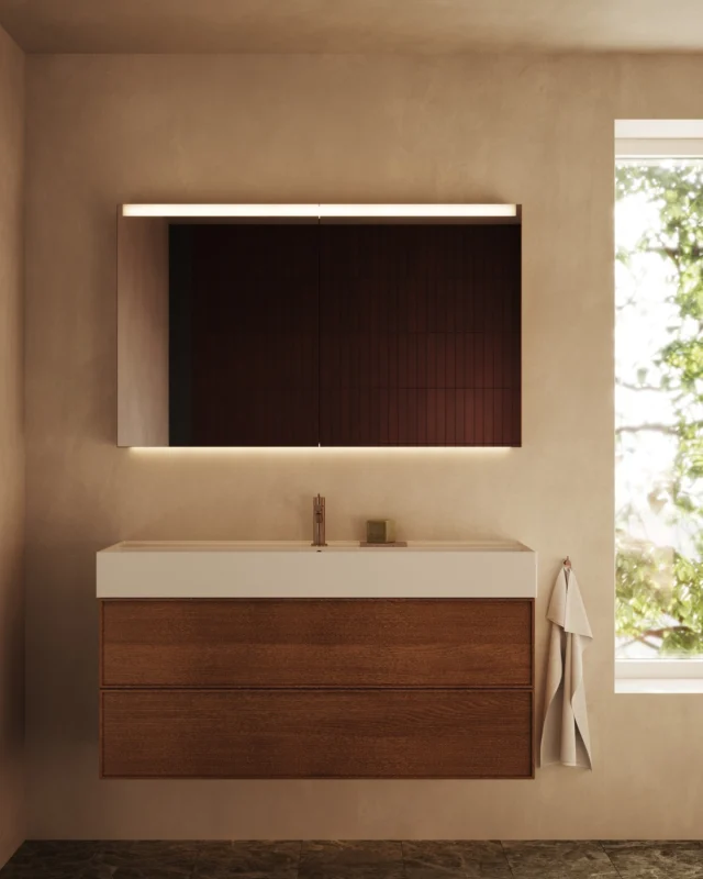 Nyheter från @inrbathroom 
Det nya handfatet sharp ger möbeln en gedigen känsla som verkligen tilltalar 🌾